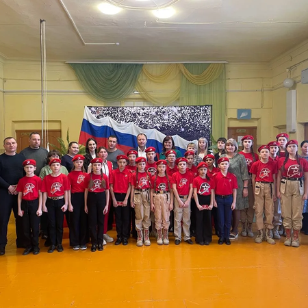 Торжественные вступления в ряды ВВПОД «ЮНАРМИЯ»